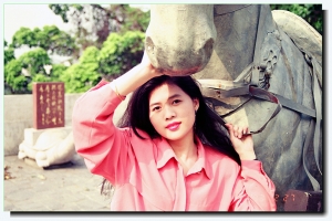 我家女傭15年前的樣子 笑死我了