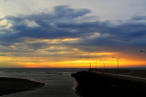 南瑪都前夕,龍鳳港