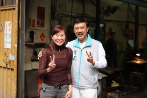 非政治..