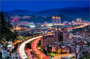 安坑隧道＆中安大橋引道．夜車軌