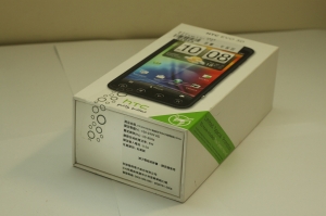 HTC EVO 3D 開箱