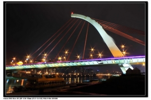 雨水暈開之大直橋