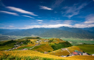 8月底的六十石山