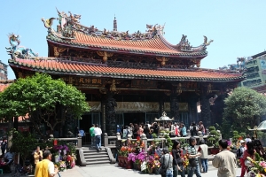 龍山寺 ~~ 憶外婆