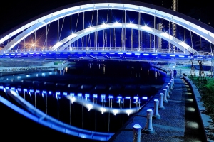 高雄 願景橋  一點都不願景