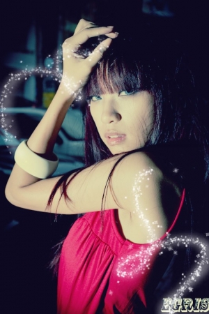 新買離閃迫不及待玩一下!!