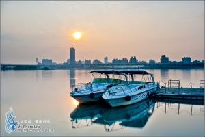 大稻埕‧霧鎖日落‧搖搖夕陽