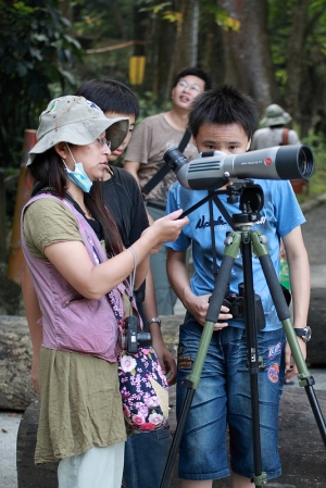 《高雄遊記》美濃黃蝶翠谷生態觀察＆聖化宮米苔目 by 小