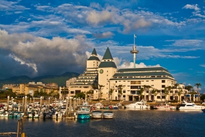 1000826 颱風前の漁人碼頭