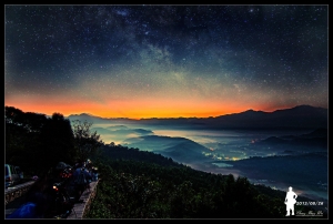 下雨@不能出門@在家學疊圖