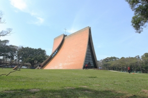 東海教堂