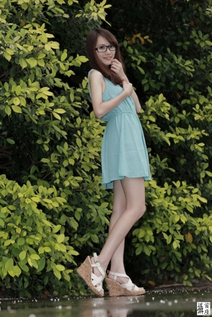 今日MD~拉拉~氣質美女,水汪旺的大眼睛~開拍啦~