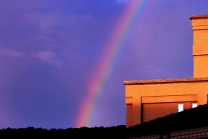 美麗的彩虹與雲朵....