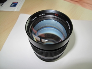 Contax 85mm F1.4 AEG + 5D II