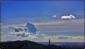 藍天 美人頭雲彩