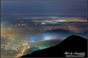 2012-02-29 琉璃光+日出~在大屯山