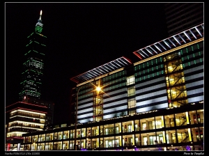 Fuji f50fd 信義區隨手夜拍