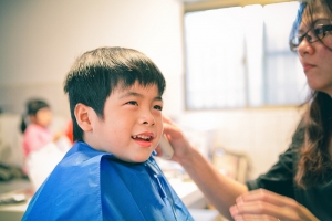 無聊就拍拍小孩