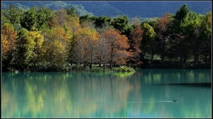 世界末日的 雲 山 水