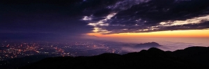 大屯山的夜景與雲海