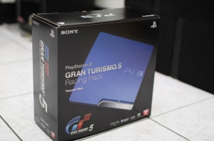 等待好幾個月終於到來! PS3 GT5!開箱及花絮!