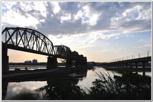 *高屏舊鐵橋*