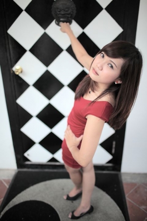 ....Red....&nbsp;&nbsp;(Adeline)