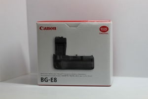 Canon BG-E8 垂直把手 開箱。by暴