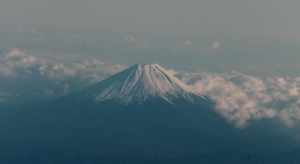 遠眺日本の聖山~富士山