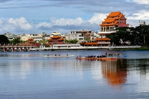 高雄蓮花池、大樹舊鐵橋、屏東霧台