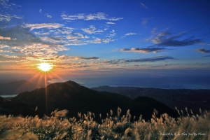 大屯山芒草+夕陽+閃電