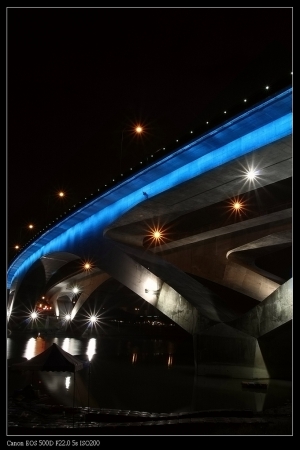 碧潭夜拍