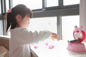 剛當姊姊的姪女