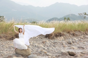 初秋淡雅的芒花人像