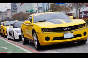 美麗華遇見超跑_大小黃蜂、RX-7_VS、林寶堅尼
