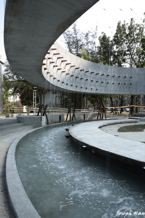 高雄市中央公園一角