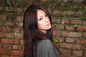 Leona  離題