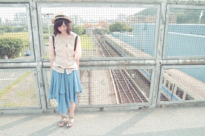 「人像」 稻香
