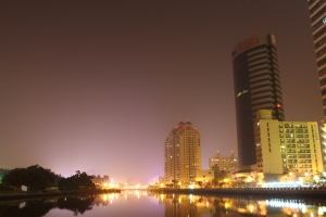練拍搖黑卡安平運河夜景
