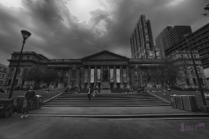 維多利亞省立圖書館