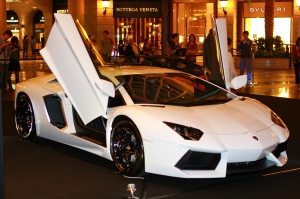 Lamborghini LP 700-4 in BELLAVITA