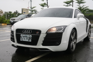 TT